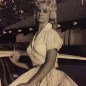 Meet your Posher, Linda